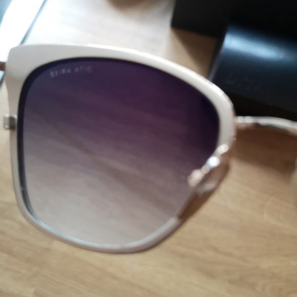 Women Gold DITA sunglasses - Picture 2 of 13